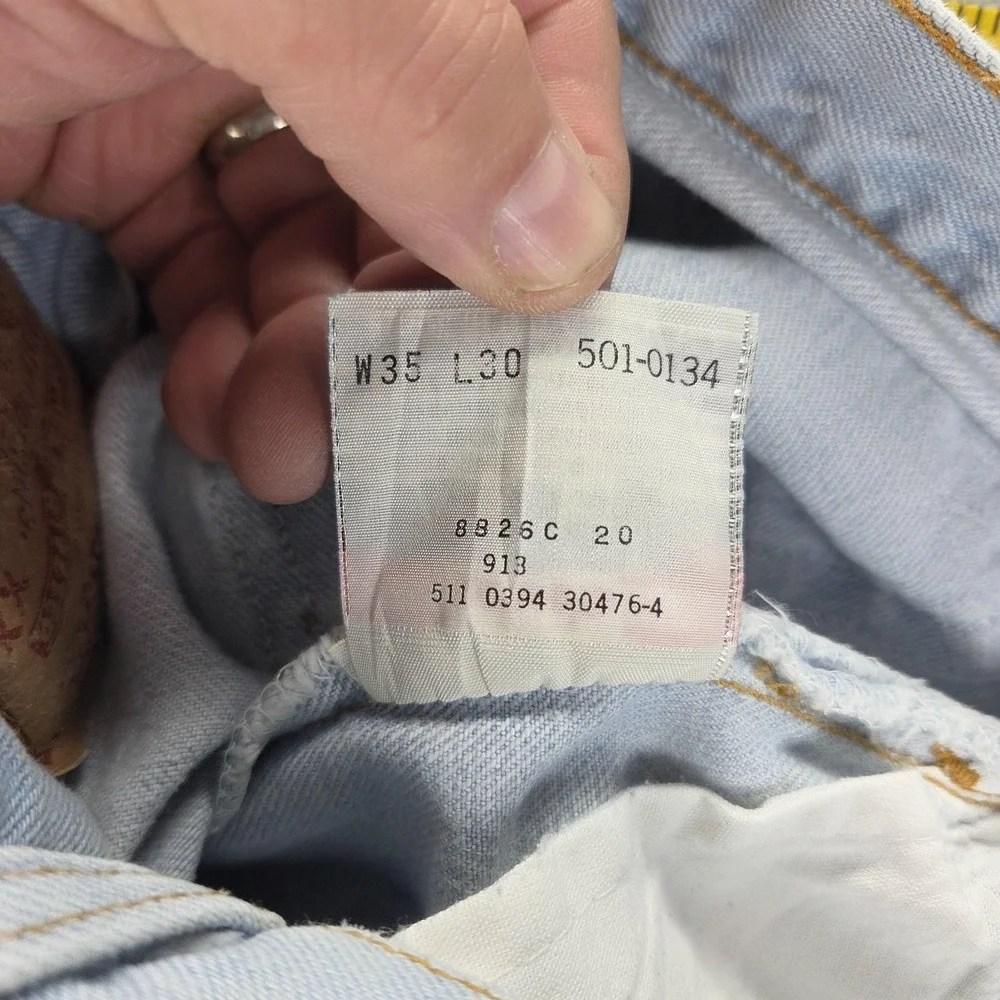 Levis 12232 important